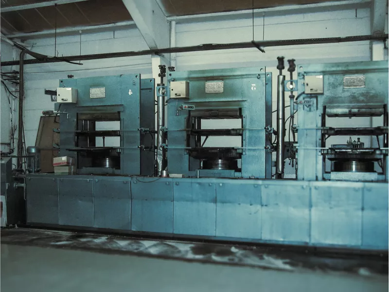 Bekina Commpounds: het vroegere gebruik van Stoompersen